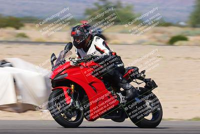 media/Sep-25-2023-Moto Forza (Mon) [[81ffa65e0a]]/B-C Group/Session 2 (Turn 7)/